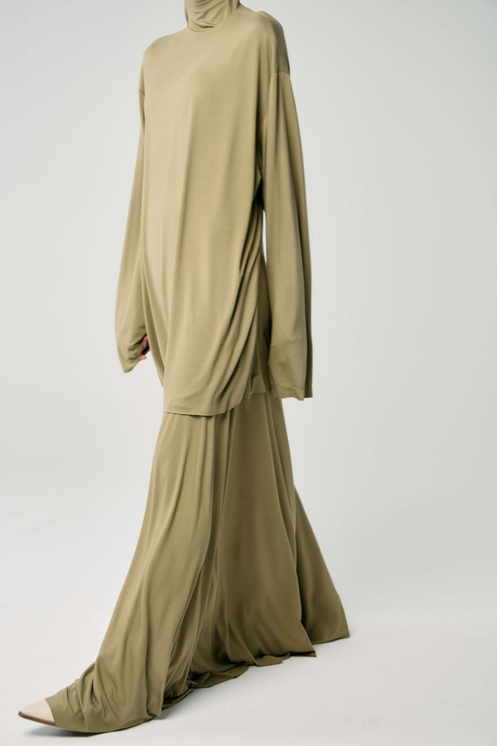 Лонгслив база хаки