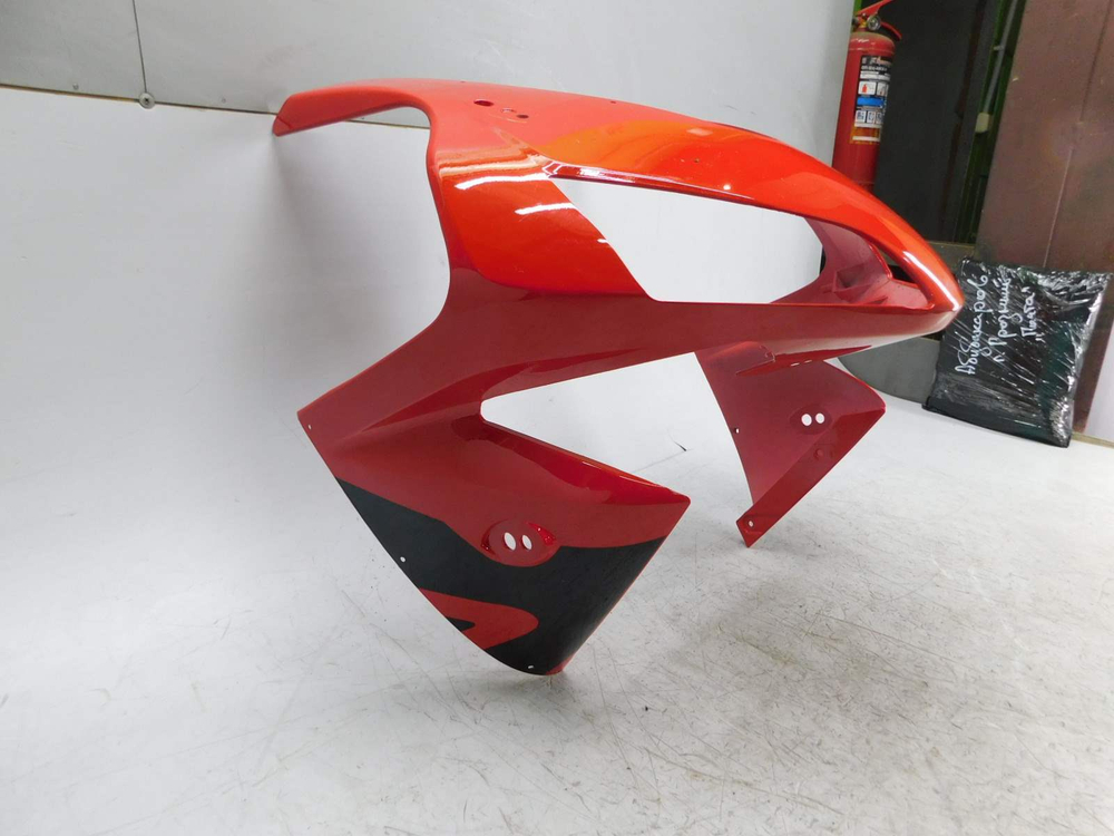 Пластик передний (обтекатель) Honda CBR1000RR