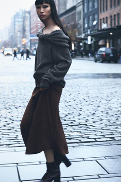 ZARA СВИТЕР С ОТКРЫТЫМИ ПЛЕЧАМИ, СЕРЫЙ С МЕЛАНЖЕВЫМ ЭФФЕКТОМ