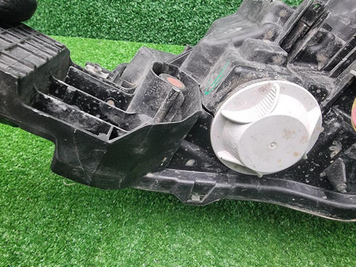 Фара правая Subaru Forester 5 SK (2018-2021) LED