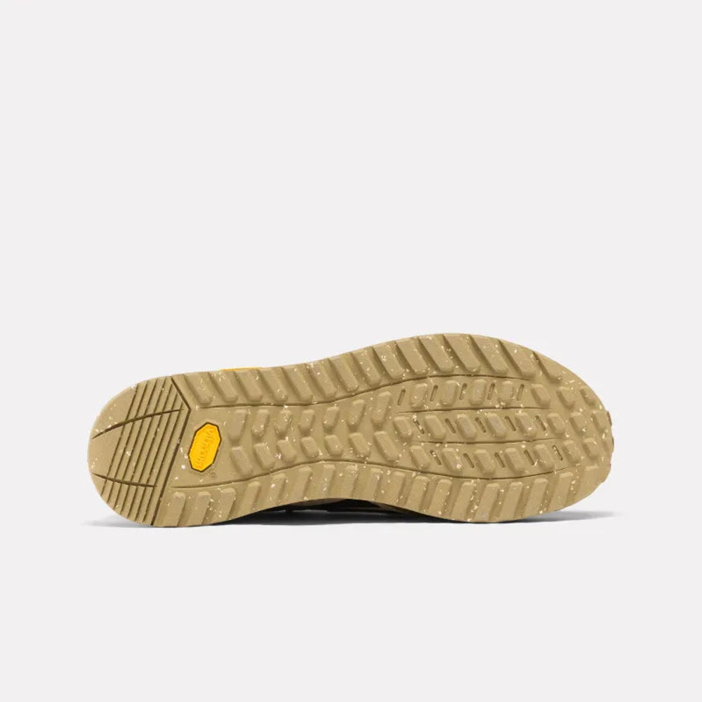 Кроссовки мужские Reebok Nano X4 Adventure Winter (Песочные)