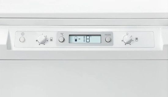 Встраиваемый холодильник Electrolux ENN 93153