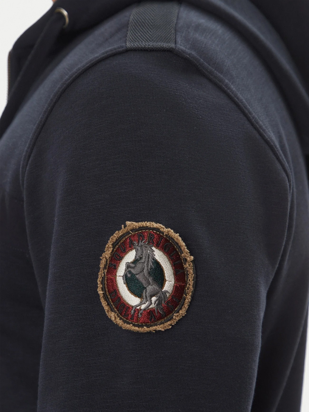 Костюм муж. Aeronautica 2013/982 синий нашивка