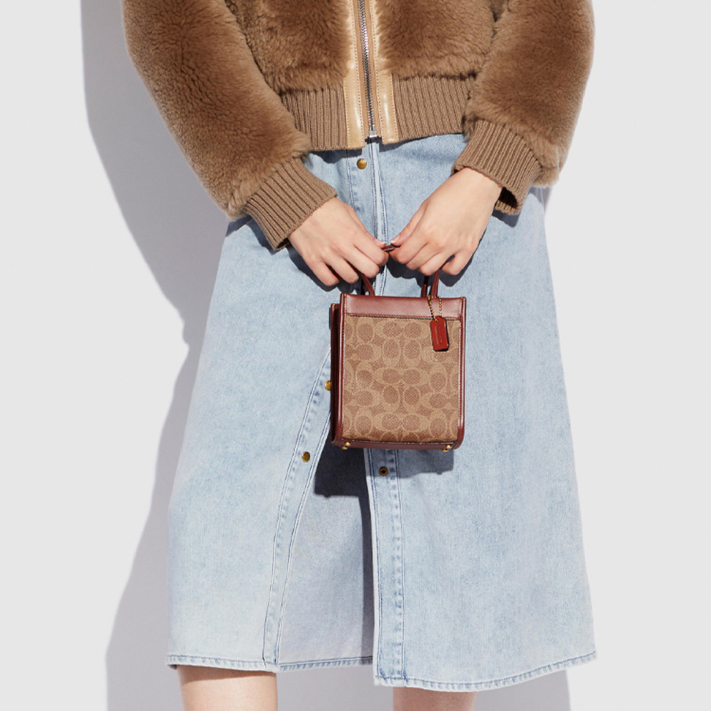 Сумка COACH Cashin 14 PVC Tote, C5277-B4NQ4