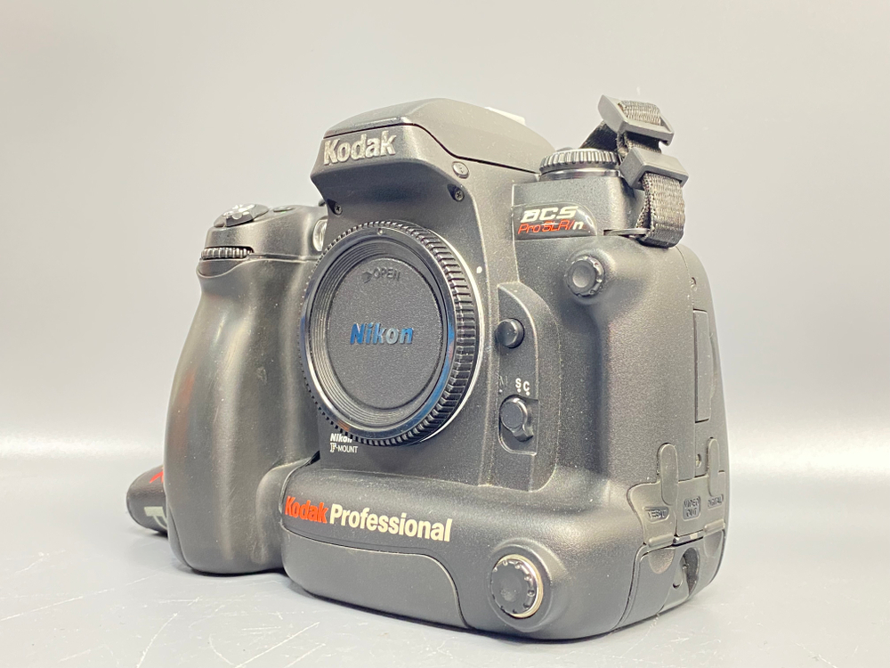 Kodak DCS Pro SLR/n 8500 кадров + 4 аккумулятора