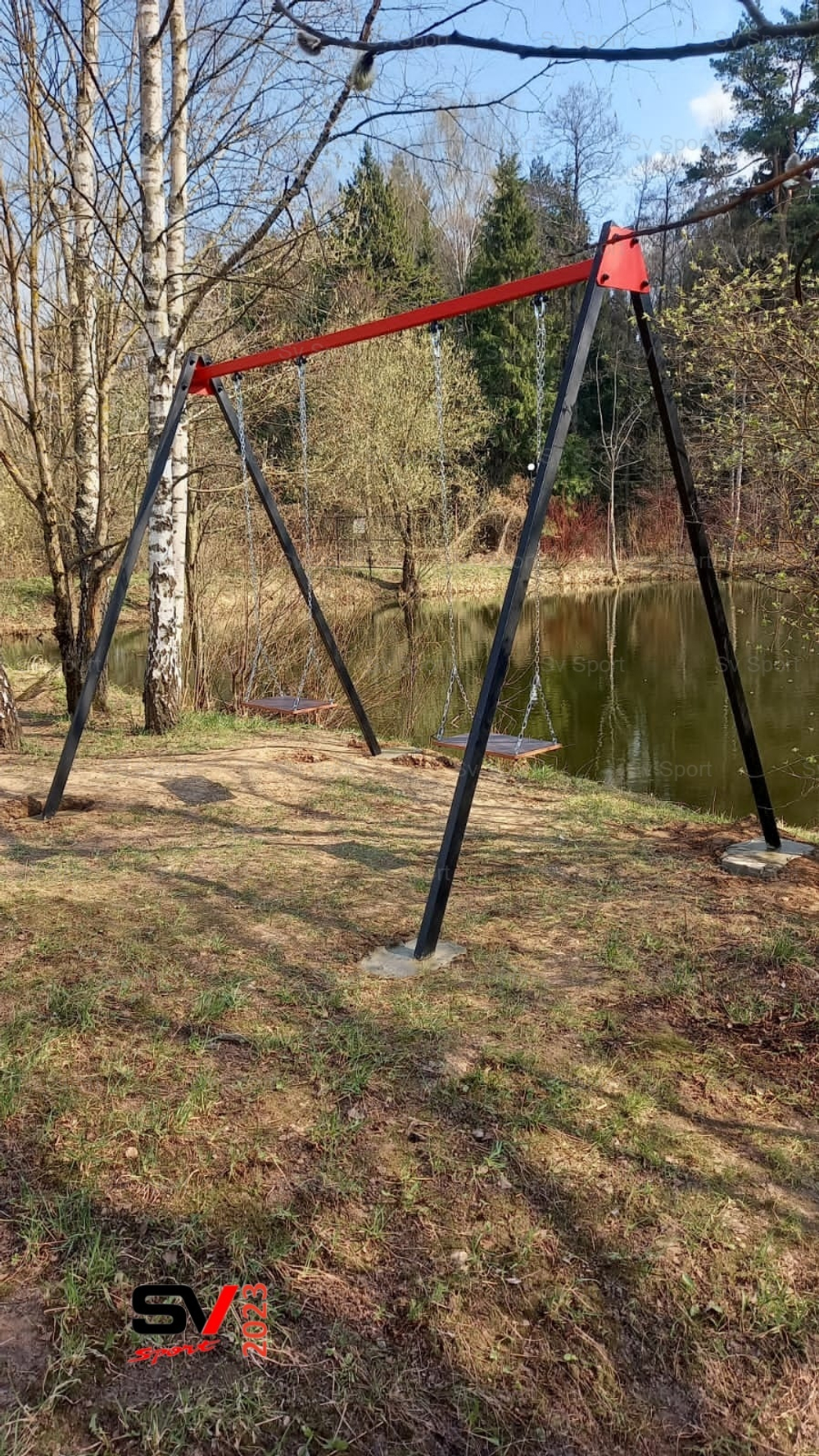 Монтаж уличных качелей Sv Sport