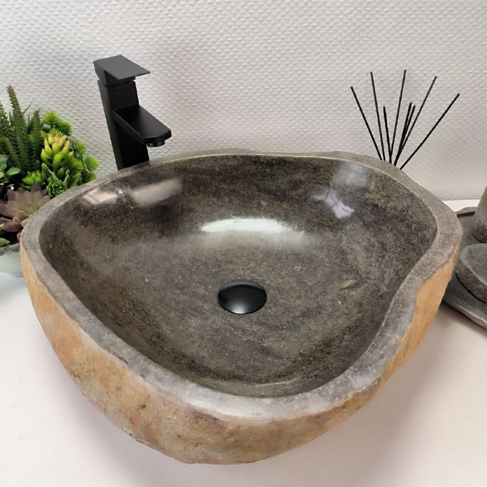 Раковина из речного камня RS-63363 (53*48*15) 0123