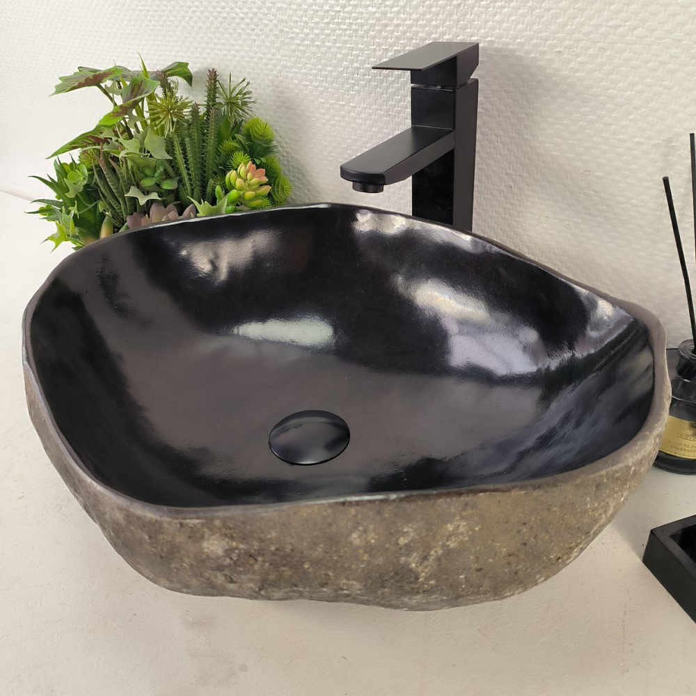 Раковина из речного камня RS-65070 49*39*15 0861