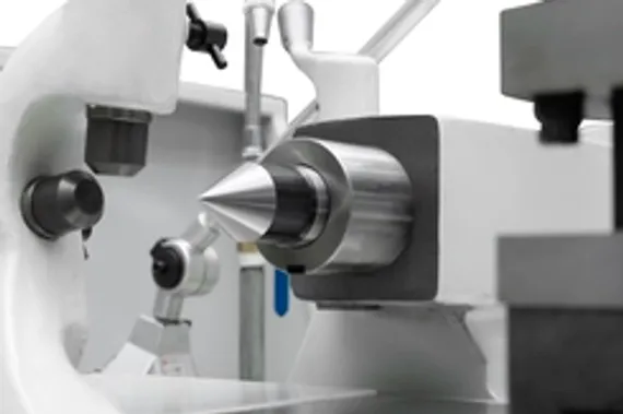 Токарный станок SGSK CW61125L