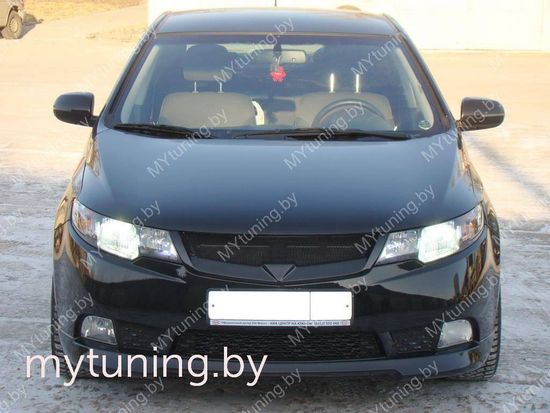 Решетка радиатора для Kia Cerato 2