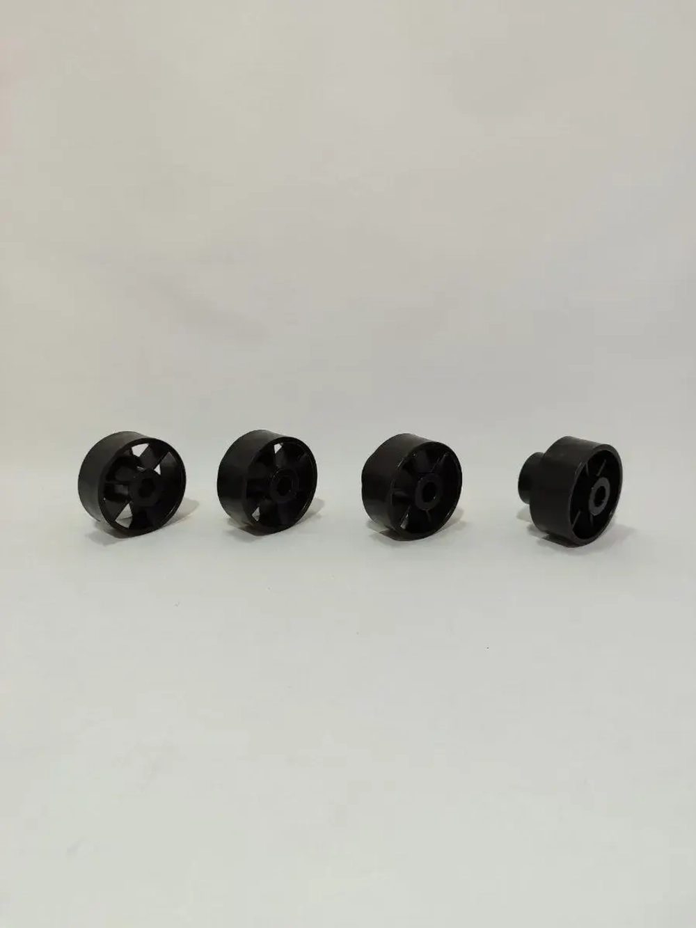 Мебельные колеса, выдвижные ролики диванов, шкафов, кроватей