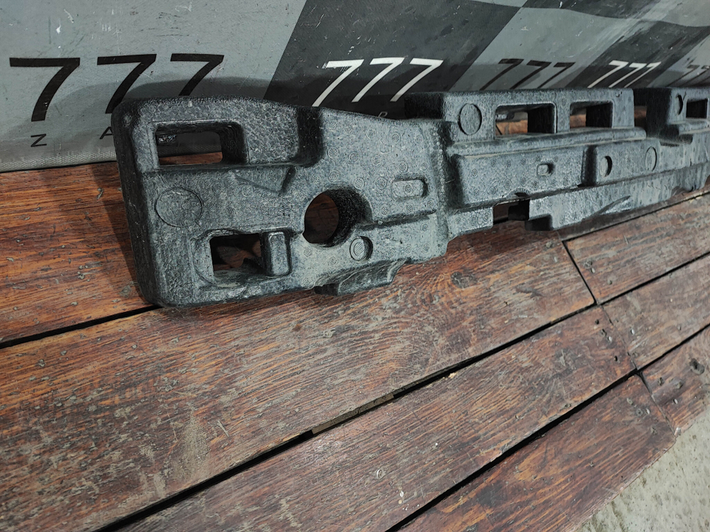 Абсорбер переднего бампера Geely Monjaro 21-нв Б/У Оригинал 6010179000