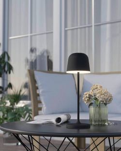 Настольная лампа декоративная Eglo Mannera 900457