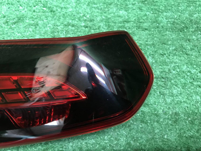 Фонарь левый внутренний Mercedes E W213 (20-23)