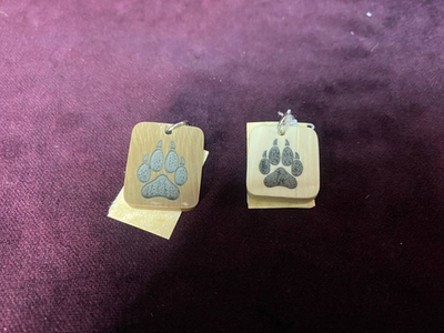 Подвеска \ брелок. Лапа волка, средняя