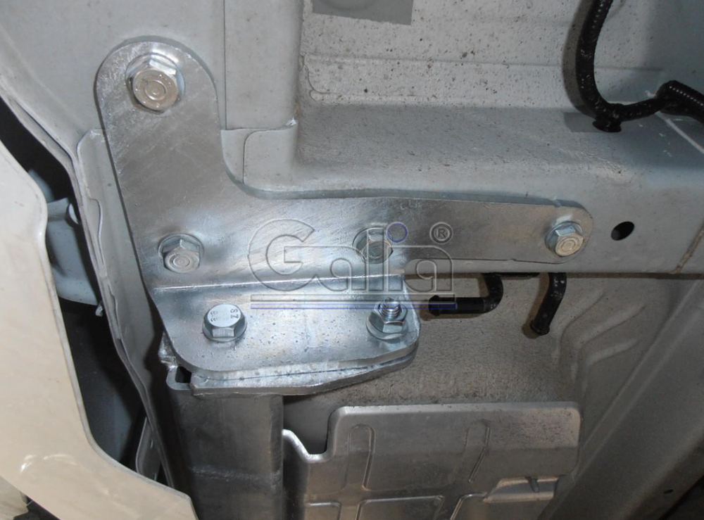 Фаркоп оцинкованный Galia S097C для Suzuki Grand Vitara 5 дверная 2005-2016(паспорт и сертификат в комплекте)(без электрики)