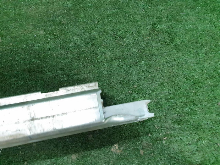 Кронштейн радиатора нижний Range Rover Evoque 2 (2018-н.в.)