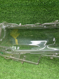 Стекло фары правое Toyota Land Cruiser Prado 150 (2017-н.в.)