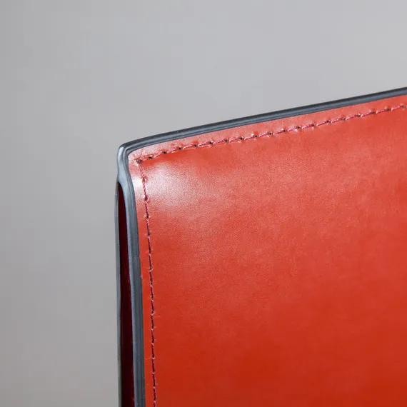 Стул с подлокотниками Barrie красная кожа