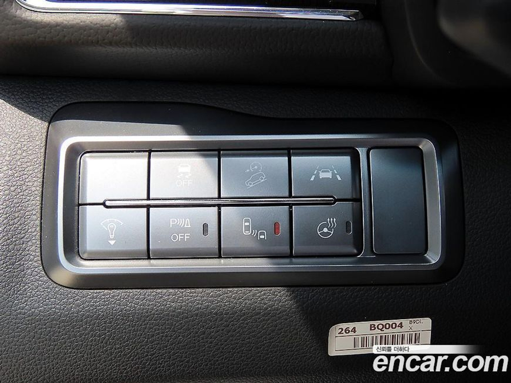 KG Mobility (Ssangyong) Very New Tivoli Бензин 1.5 2WD (05.2023)