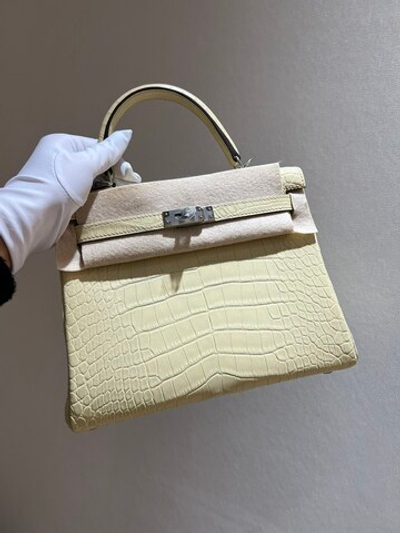 Hermes Kelly 25