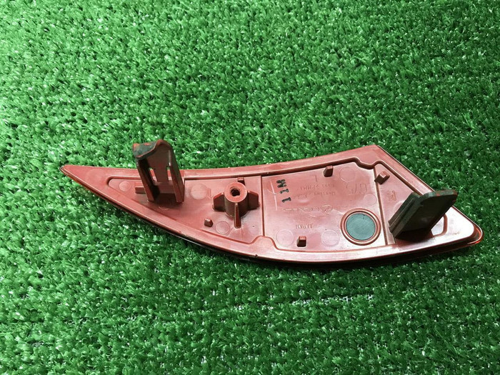 Катафот левый Lexus RX 4 (2019-2022)