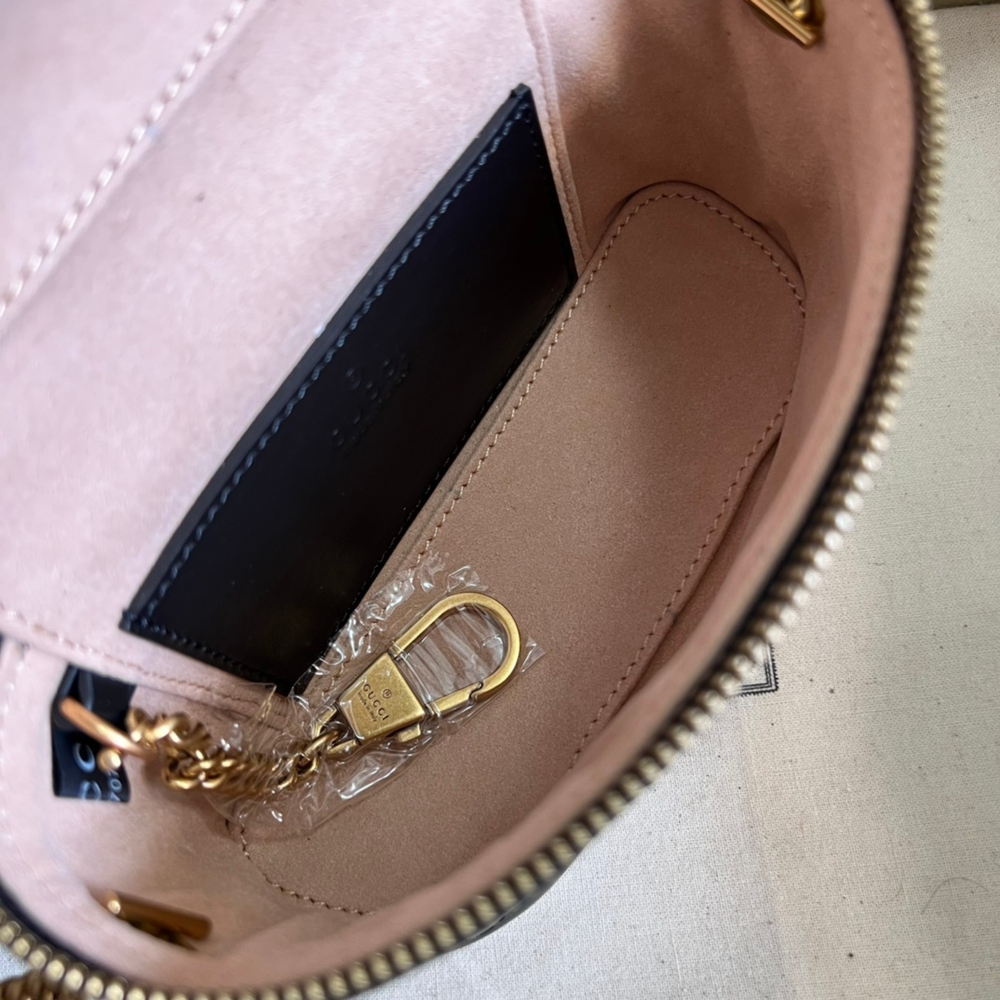 Gucci Marmont Mini Top Handle Bag 16 cm