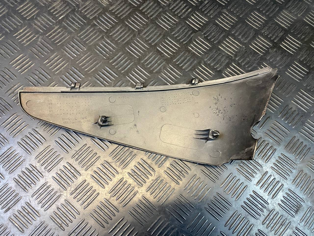 Пластик боковой левый Honda Steed 400 83700-MR1-0100 053393