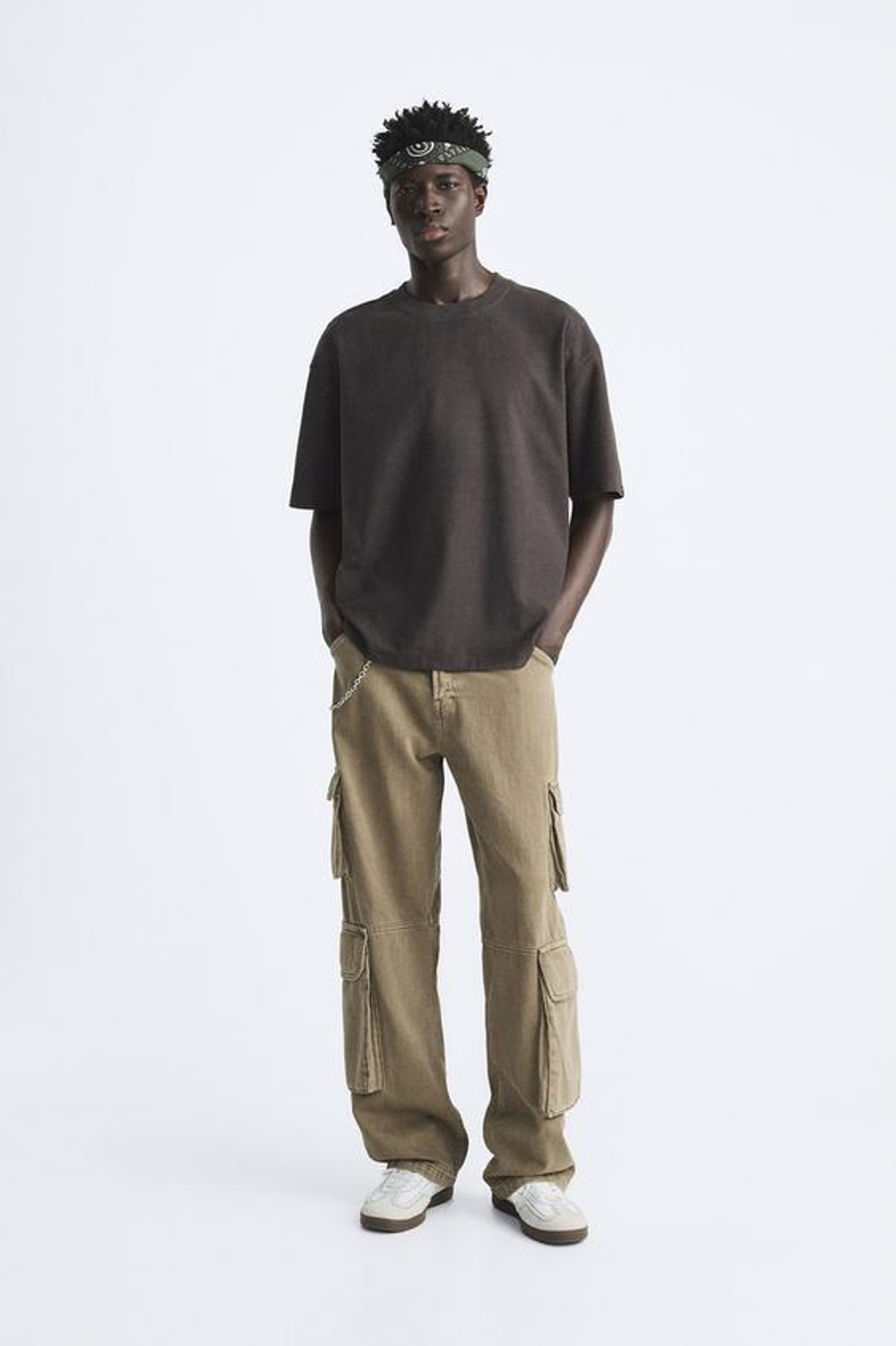 ZARA ФУТБОЛКА ИЗ ТРИКОТАЖА HEAVY WEIGHT С ДЕКОРАТИВНЫМИ ШВАМИ, ТЕМНО-КОРИЧНЕВЫЙ