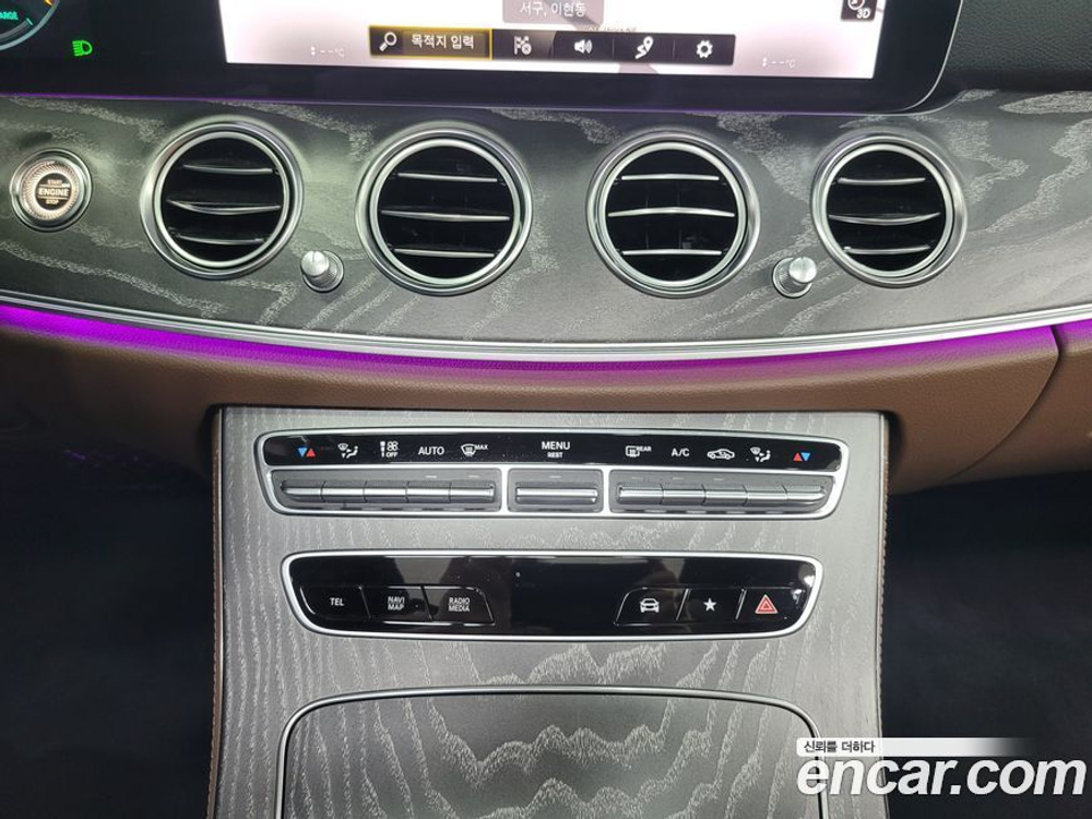 Mercedes-Benz E-Class W213 E350 4MATIC Avangarde (08.2022)