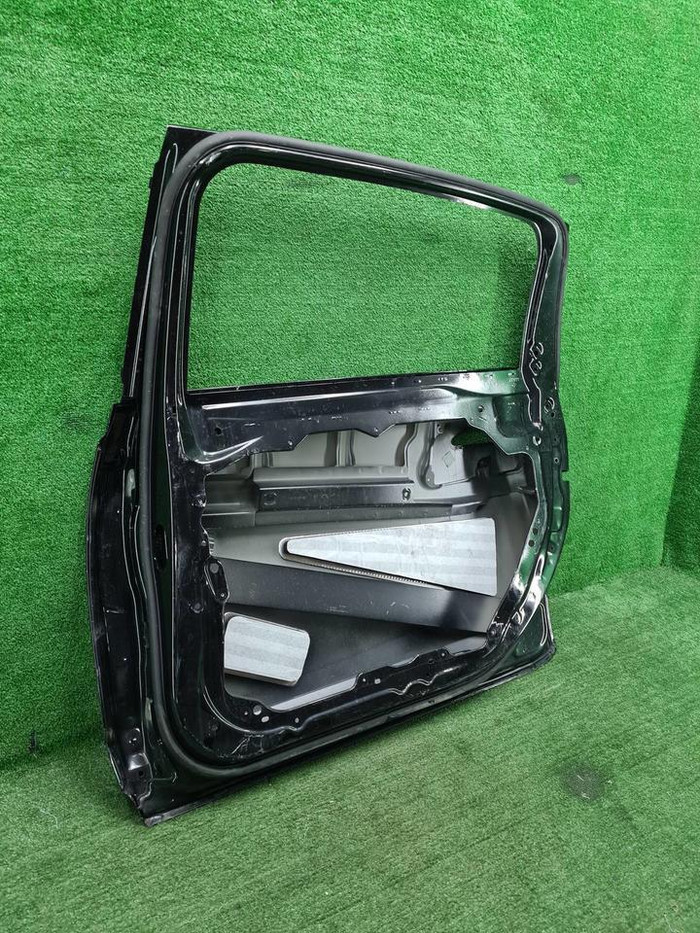 Дверь задняя правая Mercedes S Z223 20-нв Maybach