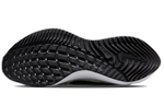 Кроссовки Nike Air Zoom Vomero 16