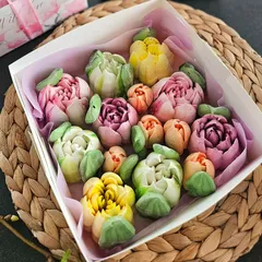 Зефир цветы «Тюльпаны» в коробке/16*16 см Зефир цветы «Тюльпаны» в коробке/16*16 см