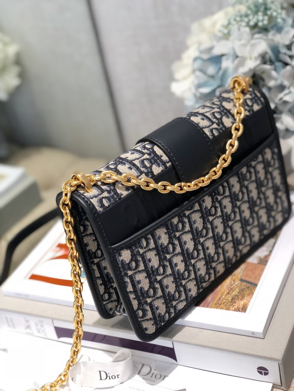 Christian Dior 30 Montaigne Chain Bag