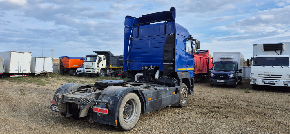 МАЗ 5440 4x2 Седельный тягач 544028-520-031 (Дизельный, 11,6 л, 428 л.с., МТ)