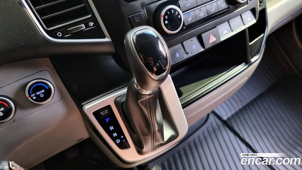 Hyundai Solati 15인승 (06.2020)