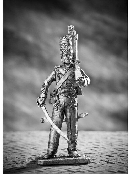 Оловянный солдатик Гусар полка Гранада, 1809 год