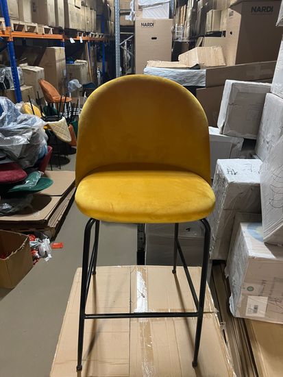 Барный стул Brooke желтый велюр с черными ножками Уценка