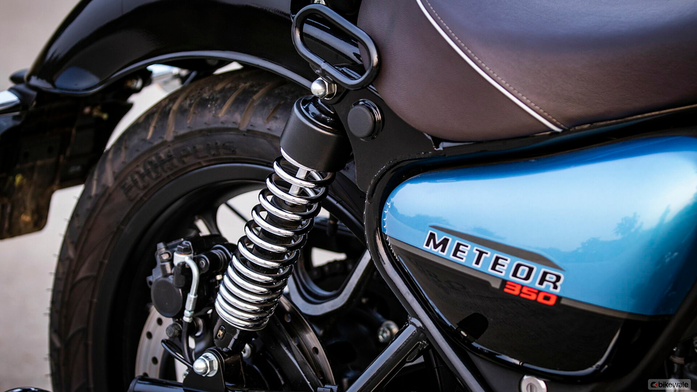 Royal Enfield Meteor 350 Supernova Blue