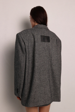 Пальто пиджак серое в елочку