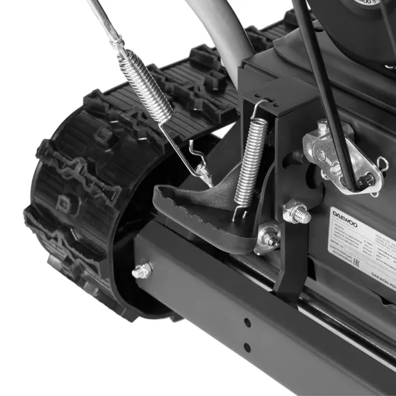 Бензиновый снегоуборщик DAEWOO S 8060