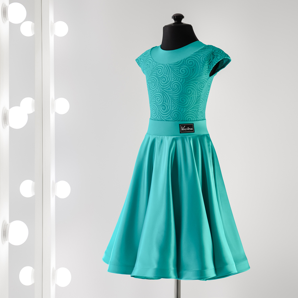 красивое платье для танцев