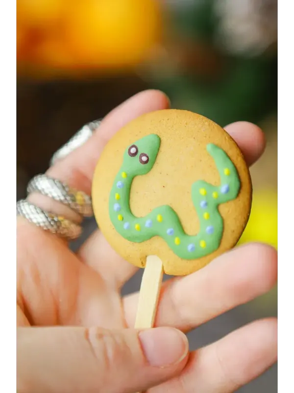 Имбирные пряники на палочке 