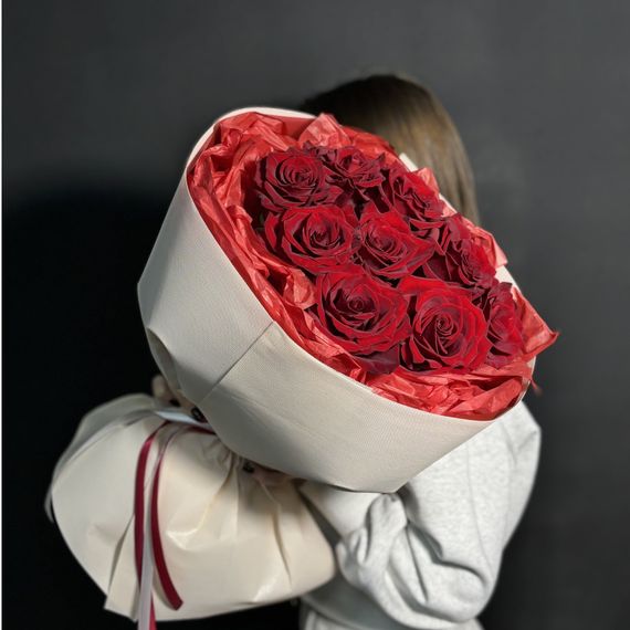 Монобукет из 9 роз Эквадор 60 см