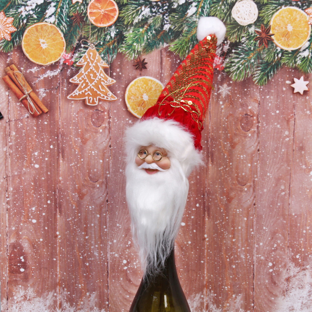 Украшение на бутылку «Дед Мороз в красном колпаке» 25 см, нарядный колпачок