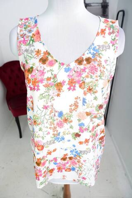 Блузка Only цветочная, маркировка 40, визуально на 46 размер