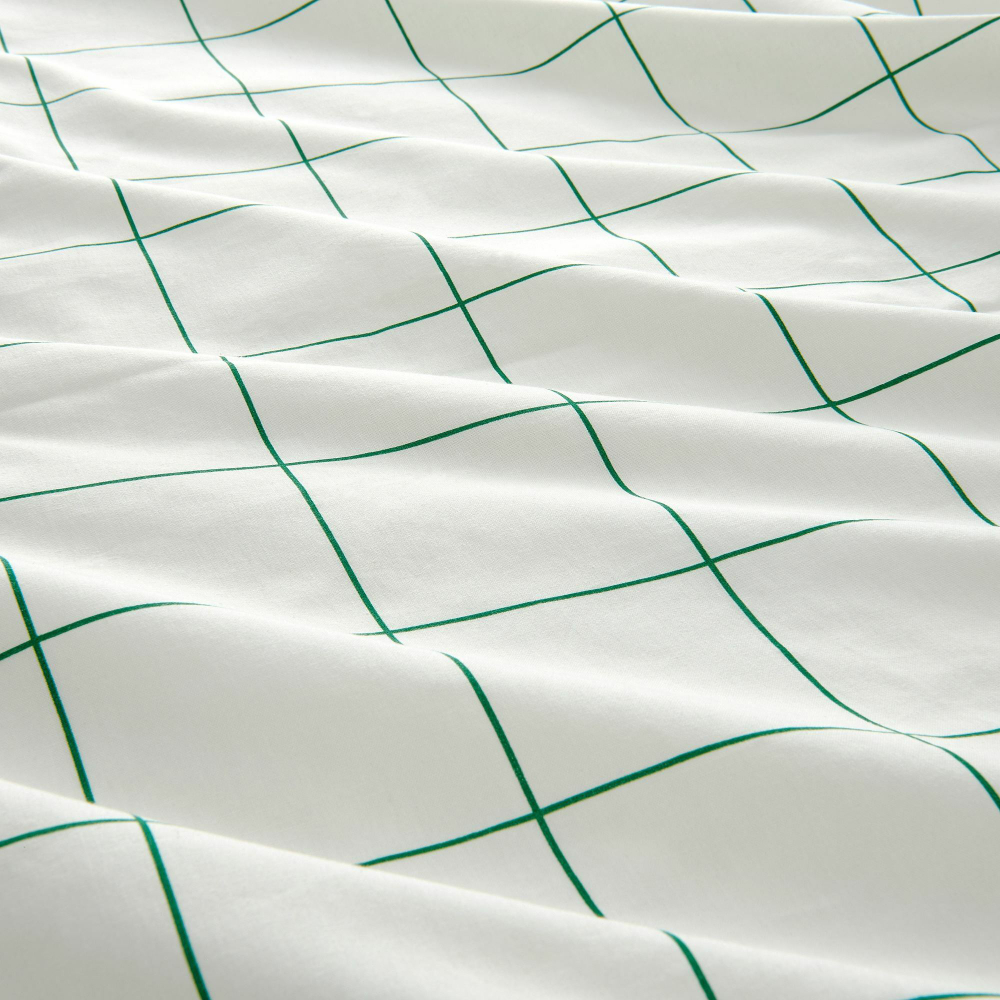 Комплект постельного белья IKEA VITKLOVER (ВИТКЛЕВЕР), Двуспальный, Белый в клетку, 240x220, 50x80 см