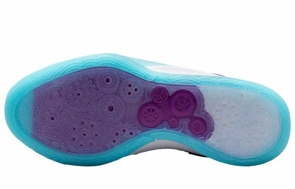 Кроссовки Nike 16