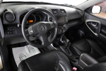 Toyota RAV4, 2011 год