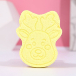 Бомбочка в форме оленёнка «Сияй!» с ароматом миндаля и молока - 130 гр.